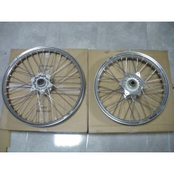 Juego LLantas originales KTM/Husq/Husa