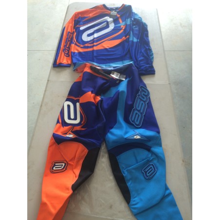 Equipacion ASW azul/nar