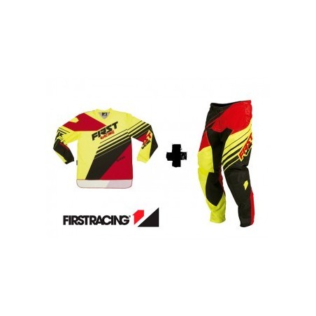 Equipacion First Racing Rojo