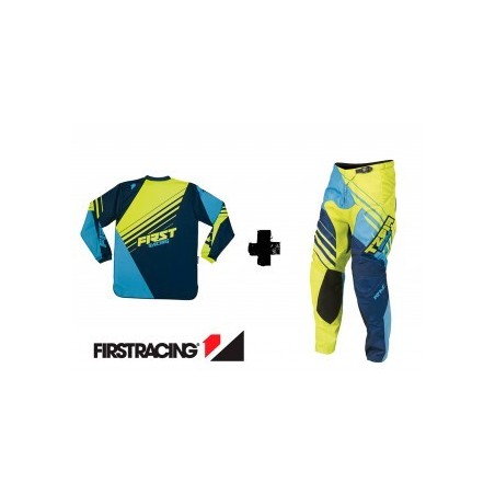 Equipacion Frist Racing Azul