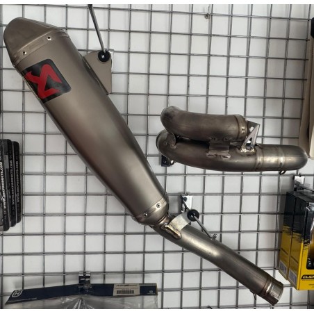 Escape Akrapovic Evolution Line Completo